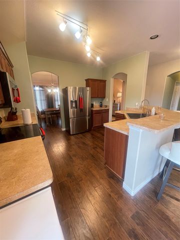 301 Long Prairie Drive, Forney, TX 75126