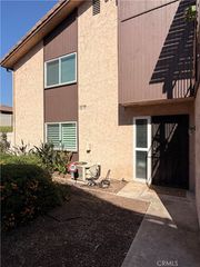 2122 Firewood Court, San Bernardino, CA 92404