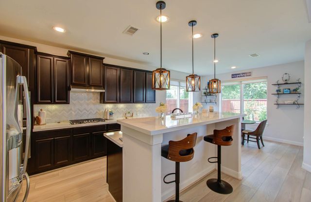 5206 Belle Manor Ln Lane, Sugar Land, TX 77479