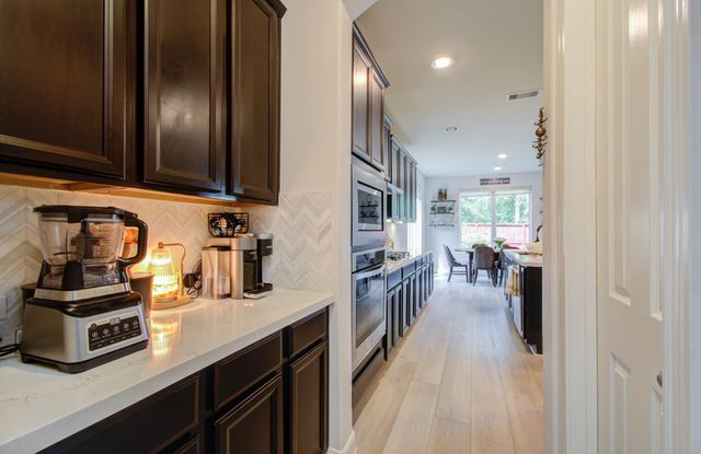 5206 Belle Manor Ln Lane, Sugar Land, TX 77479