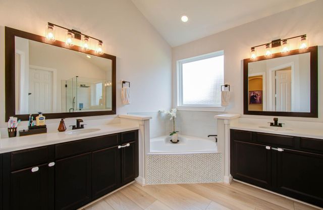 5206 Belle Manor Ln Lane, Sugar Land, TX 77479