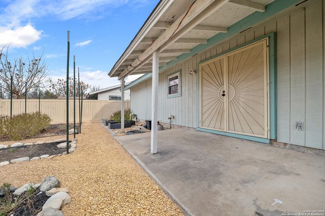 4819 Castle Lance, San Antonio, TX 78218