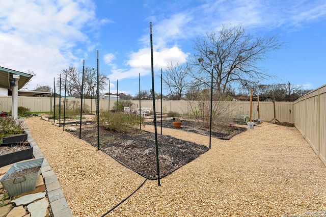 4819 Castle Lance, San Antonio, TX 78218