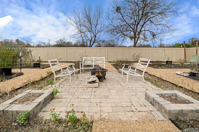 4819 Castle Lance, San Antonio, TX 78218