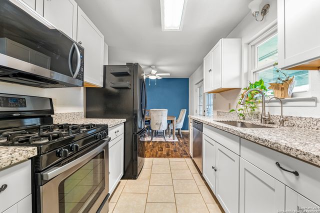 4819 Castle Lance, San Antonio, TX 78218