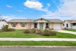 4819 Castle Lance, San Antonio, TX 78218