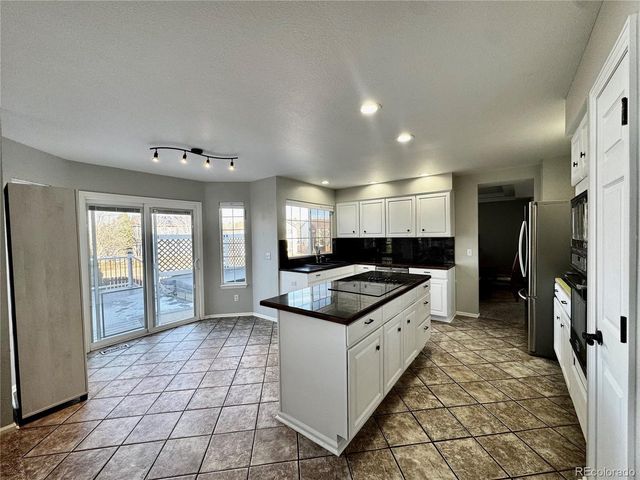 5151 S Bahama Ct, Centennial, CO 80015