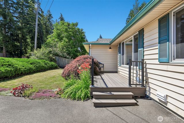 9605 208th Avenue E, Bonney Lake, WA 98391