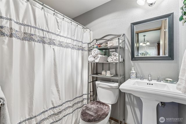 9605 208th Avenue E, Bonney Lake, WA 98391