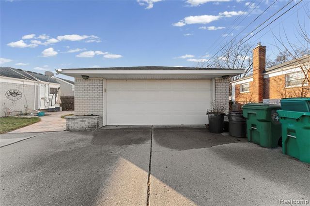 27616 Sheridan Street, Garden City, MI 48135