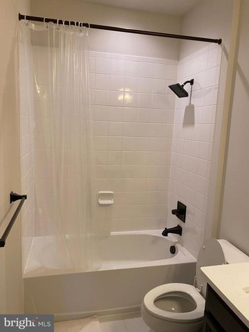 730 QUARRY POINT RD, Malvern, PA 19355