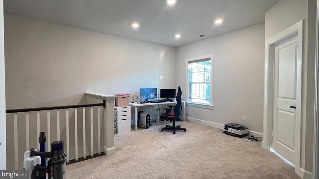730 QUARRY POINT RD, Malvern, PA 19355
