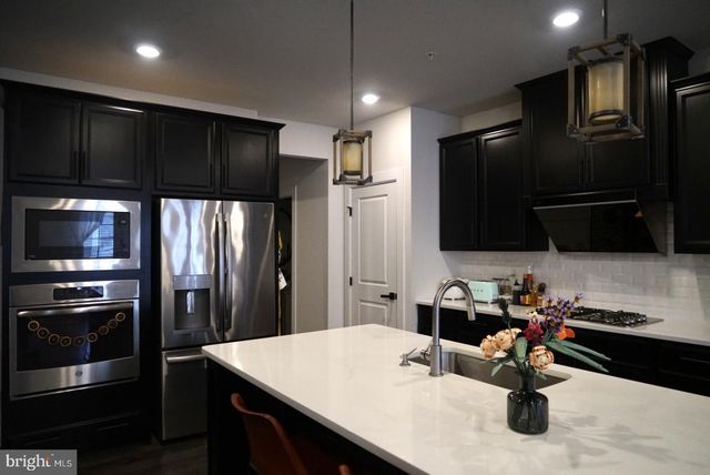 730 QUARRY POINT RD, Malvern, PA 19355