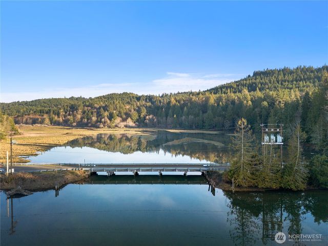 730 NE Black Bear Road, Belfair, WA 98528