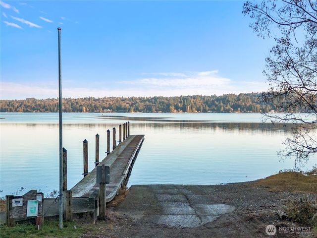 730 NE Black Bear Road, Belfair, WA 98528