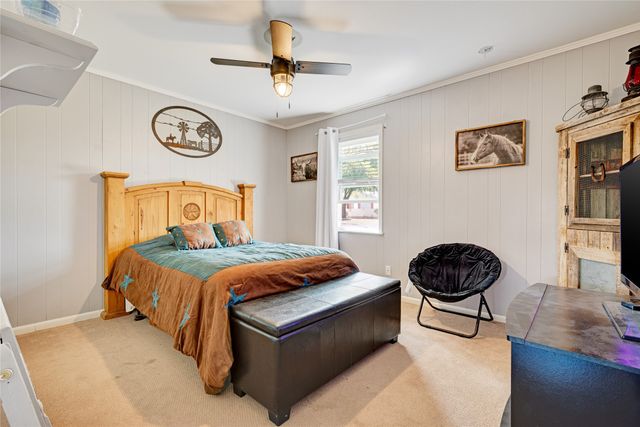 810 S Avenue O, Clifton, TX 76634