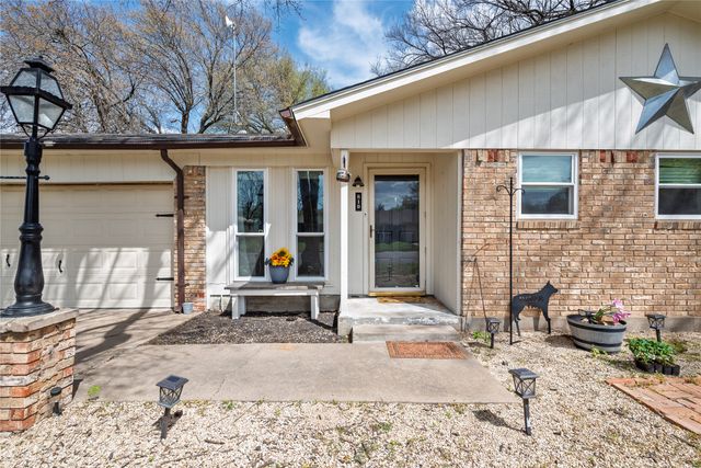 810 S Avenue O, Clifton, TX 76634