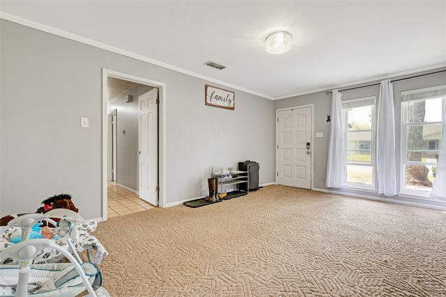 810 S Avenue O, Clifton, TX 76634