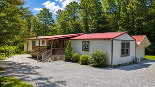4129 Manis Hollow Road, Gatlinburg, TN 37738