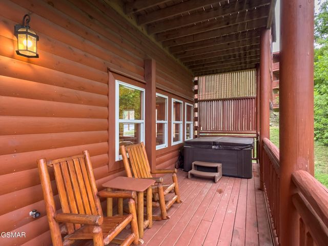 2316 Boulder Way, Sevierville, TN 37862