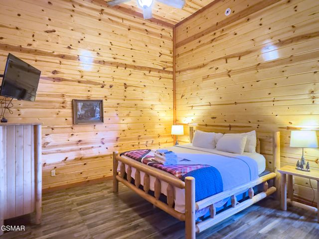 2316 Boulder Way, Sevierville, TN 37862