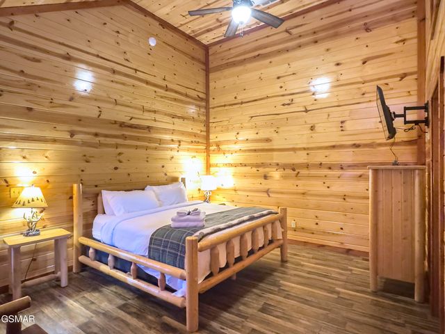 2316 Boulder Way, Sevierville, TN 37862