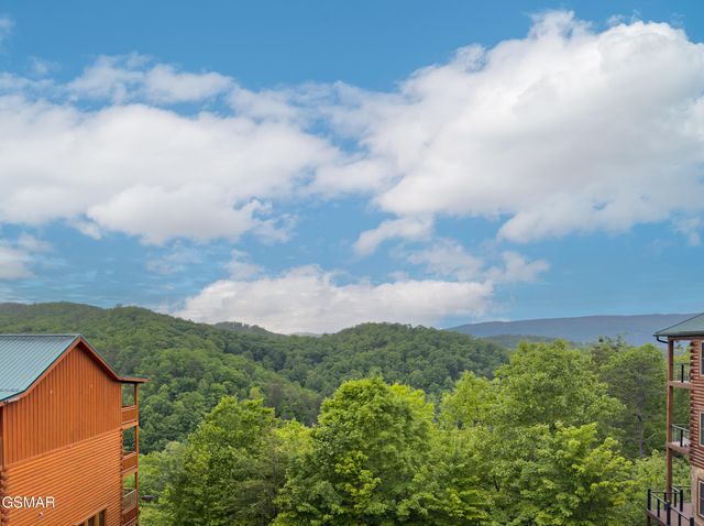 2316 Boulder Way, Sevierville, TN 37862