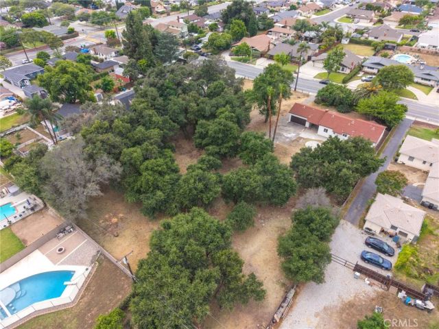 736 N Walnut, San Dimas, CA 91773