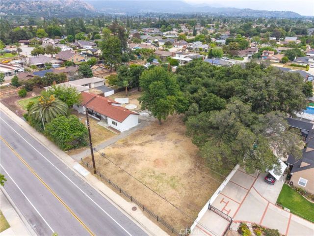 736 N Walnut, San Dimas, CA 91773