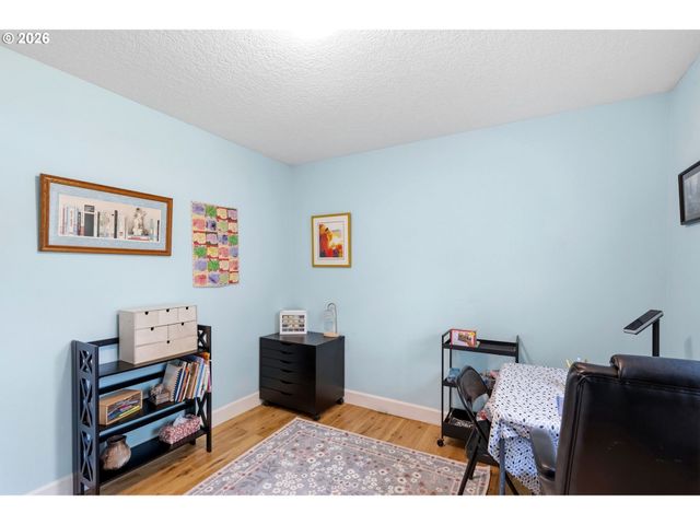 904 HIGHLAND St, Ridgefield, WA 98642