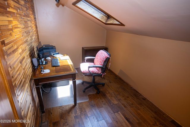 4 Cheltenham Place 604, Sayreville, NJ 08872
