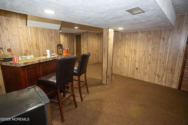 4 Cheltenham Place 604, Sayreville, NJ 08872