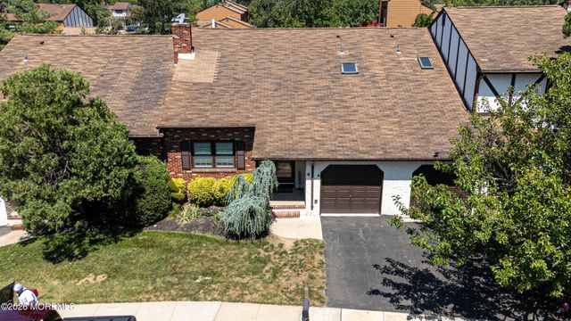 4 Cheltenham Place 604, Sayreville, NJ 08872