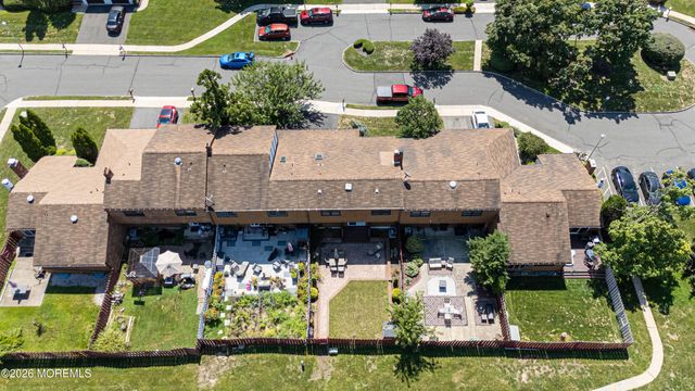 4 Cheltenham Place 604, Sayreville, NJ 08872