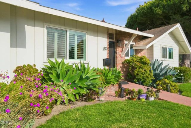 700 N M Street, Oxnard, CA 93030