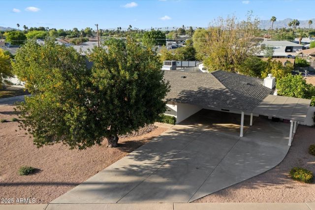 8228 E Oak Street, Scottsdale, AZ 85257
