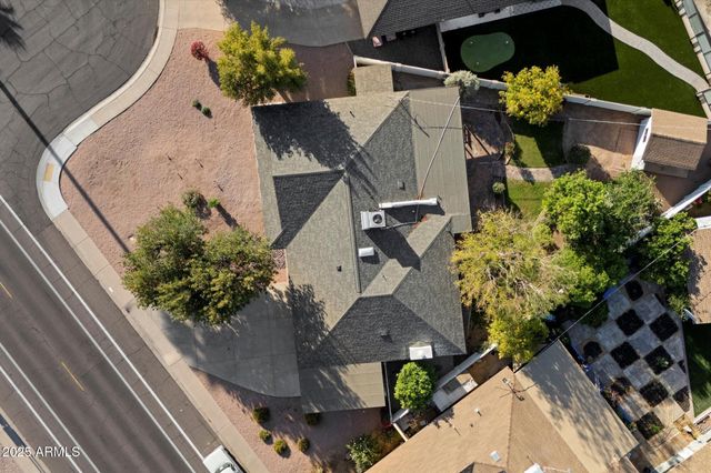 8228 E Oak Street, Scottsdale, AZ 85257