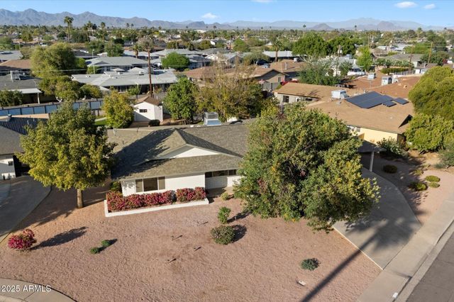 8228 E Oak Street, Scottsdale, AZ 85257