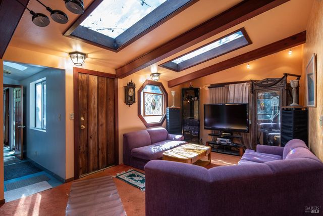 3665 Cazadero Hwy, Cazadero, CA 95421