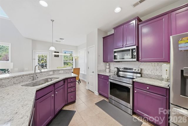 14009 Mallard Lake Road 153, Charlotte, NC 28262