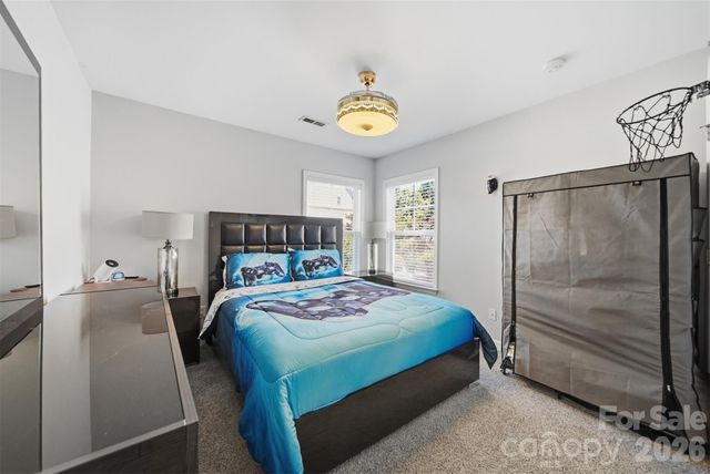 14009 Mallard Lake Road 153, Charlotte, NC 28262