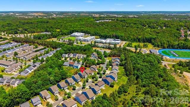 14009 Mallard Lake Road 153, Charlotte, NC 28262
