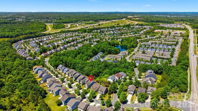 14009 Mallard Lake Road 153, Charlotte, NC 28262