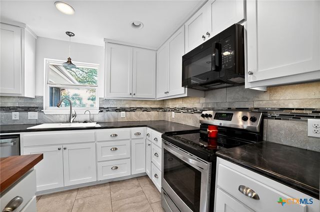 313 Starview Drive, Georgetown, TX 78628