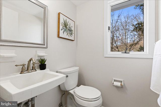 139 LAUREL RD, Princeton, NJ 08540