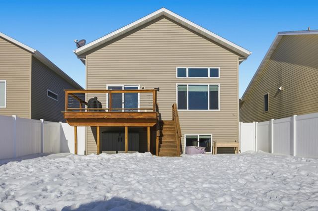 6012 58th Avenue S, Fargo, ND 58104