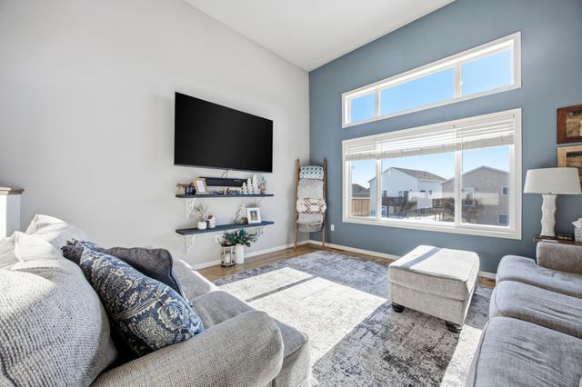 6012 58th Avenue S, Fargo, ND 58104