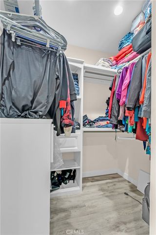 7745 Radford, North Hollywood, CA 91605