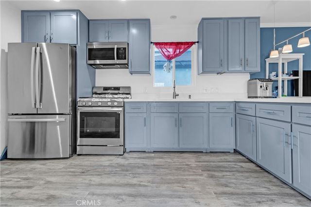 7745 Radford, North Hollywood, CA 91605