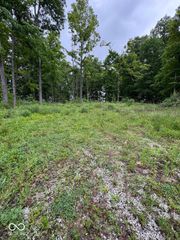 128 Blue Side Way, Cloverdale, IN 46120